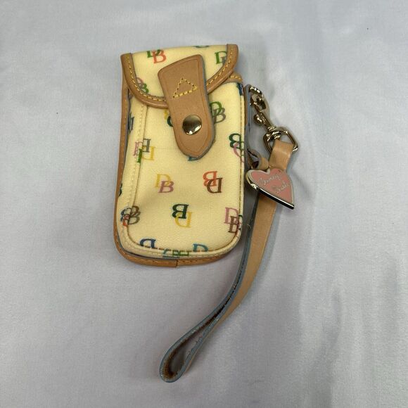 Vintage Dooney & Bourke Coated Canvas Monogram Wristlet Cellcarrier circa 2000 - Picture 4 of 7
